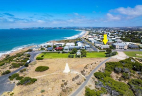 Halcyon 11 The Strand Port Elliot - WIFI - Pet Friendly - No Linen Included